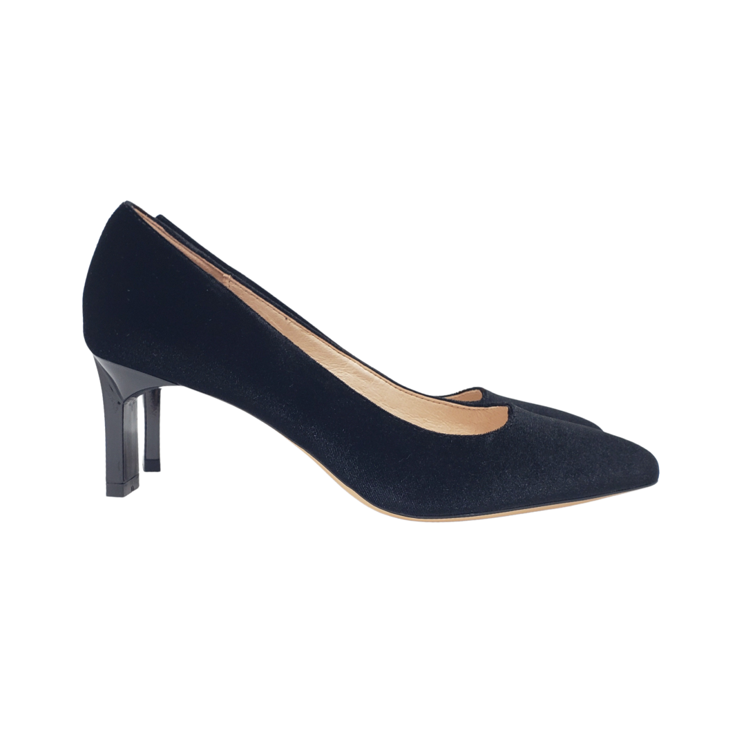 Viviamos Sage Ladies Low Black Velvet Wafer Heel – Frankel's