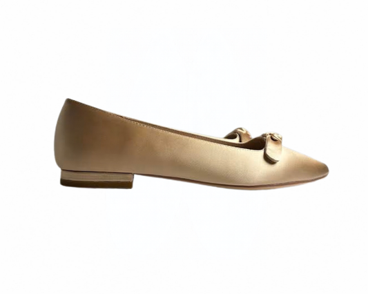 Viviamos Star Nude Satin Flats