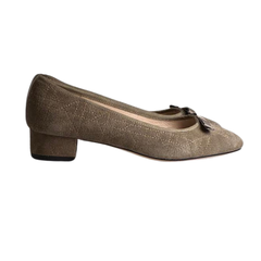 Viviamos Eugenie Low Heel