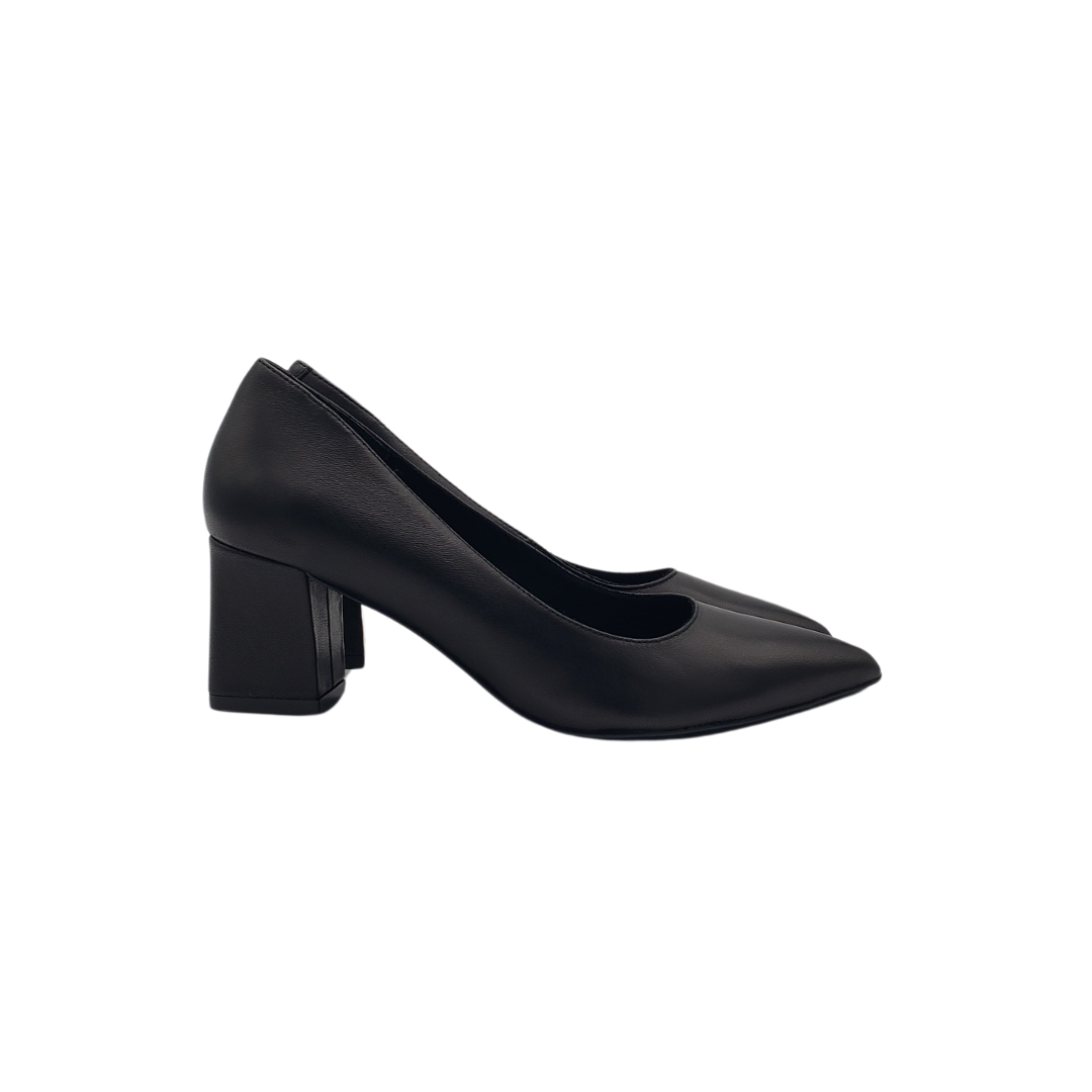 Van Eli Marice Ladies 2.5 Inch Heel