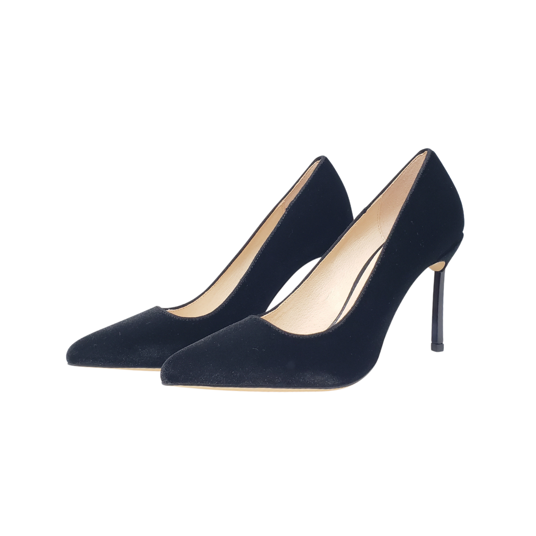 Ladies black 2025 velvet shoes