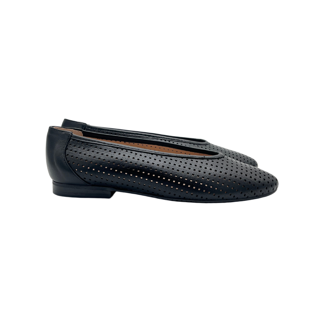 Brunella 3006 Holes Ladies Flats