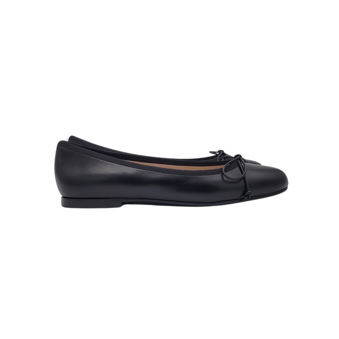 Beberlis Olivia Black Leather Ballet Flats