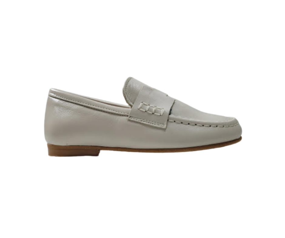 Luccini 9074 Boys Ivory Loafer