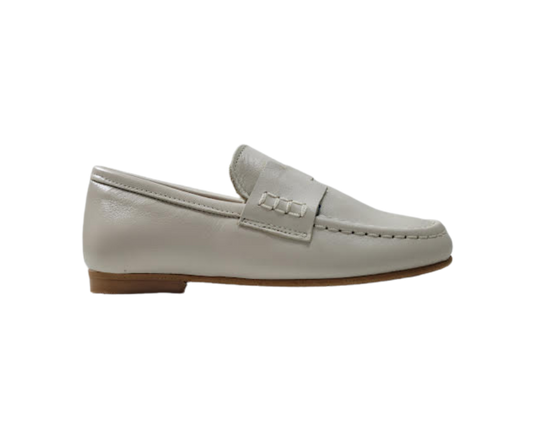 Luccini 9074 Boys Ivory Loafer