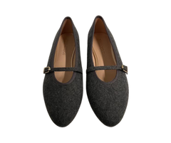 Viviamos Shirley Grey Flannel Flat