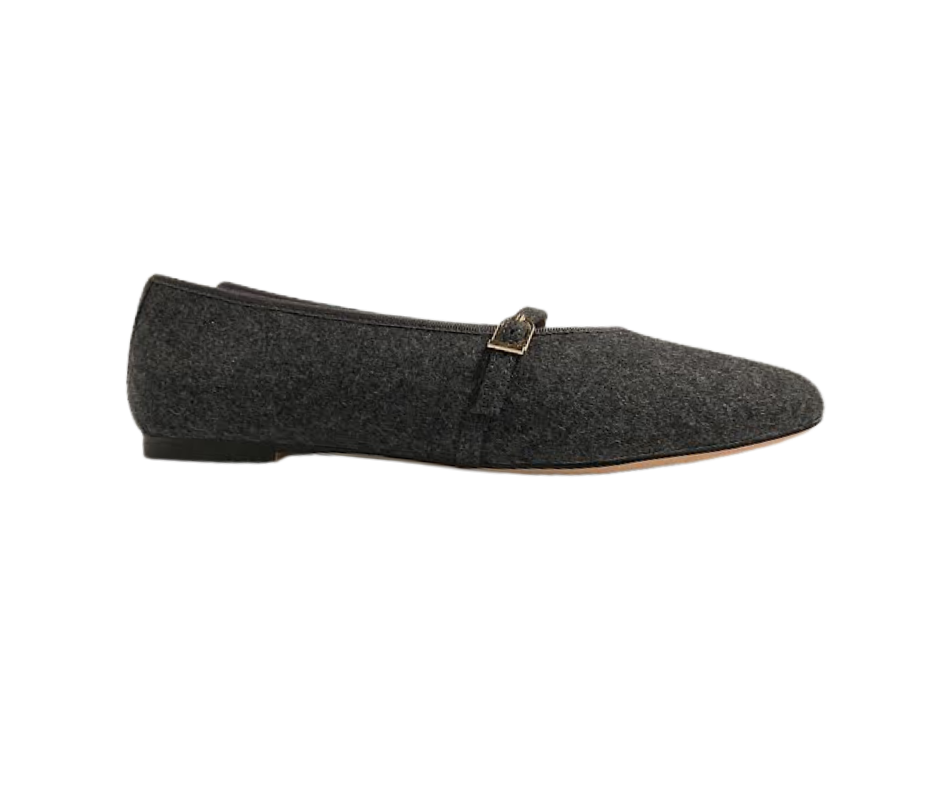 Viviamos Shirley Grey Flannel Flat
