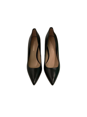 Viviamos Orchid-A Black Leather Heel