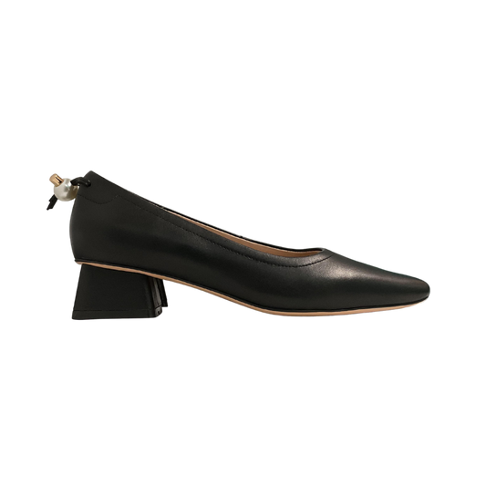 Viviamos Ruth Black Leather Low Heel