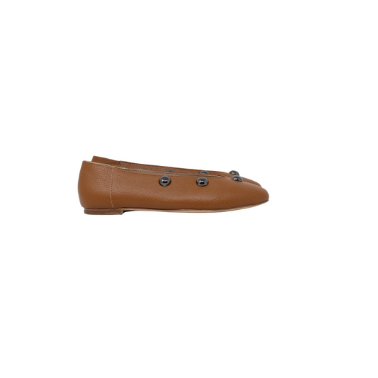 RALPH MEGEL TAN LEATHER BLACK STUDS FLAT