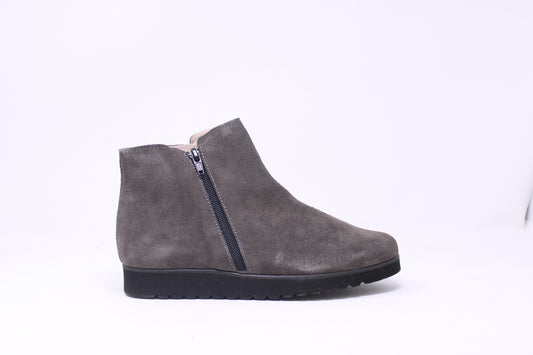 Euforia Ladies Wendy Suede Booties