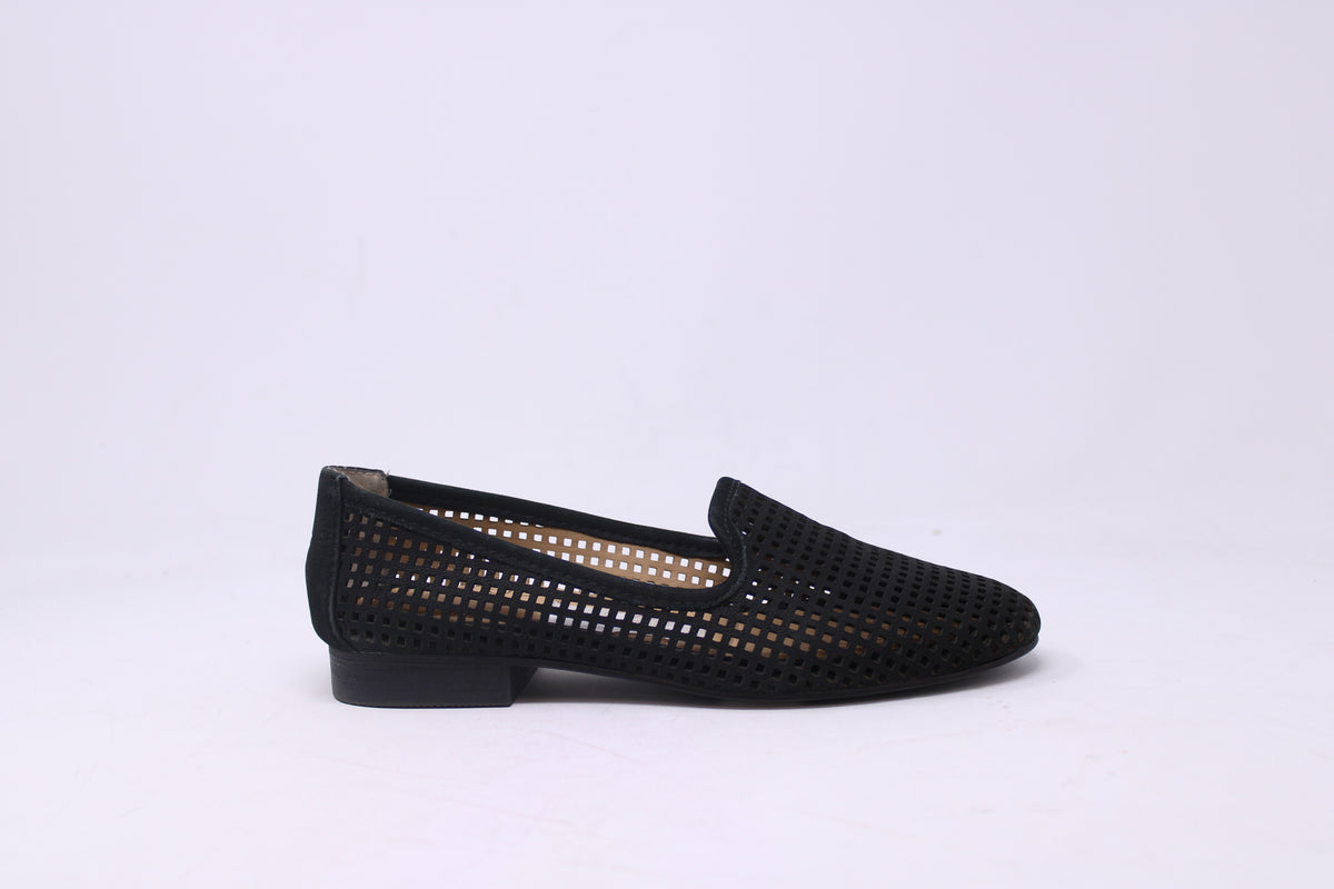 Me Too Ladies Yale8 Nubuck Shoe