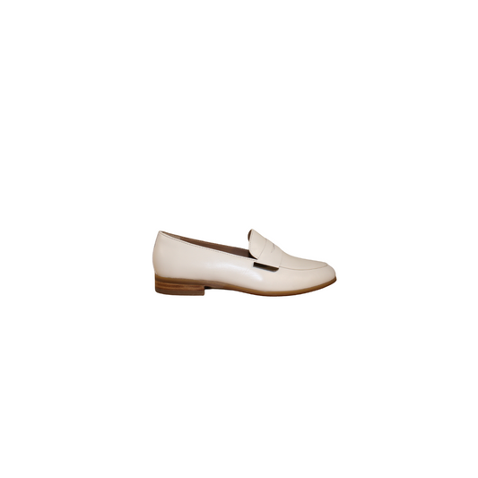 Aiciberllucci 1920A Ladies Off-white Leather Penny Loafer