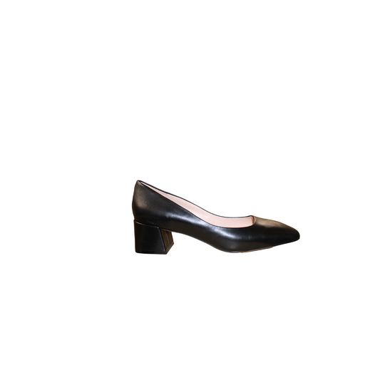 Aiciberllucci 9281 Ladies Black Leather 1.5 Inch Heel