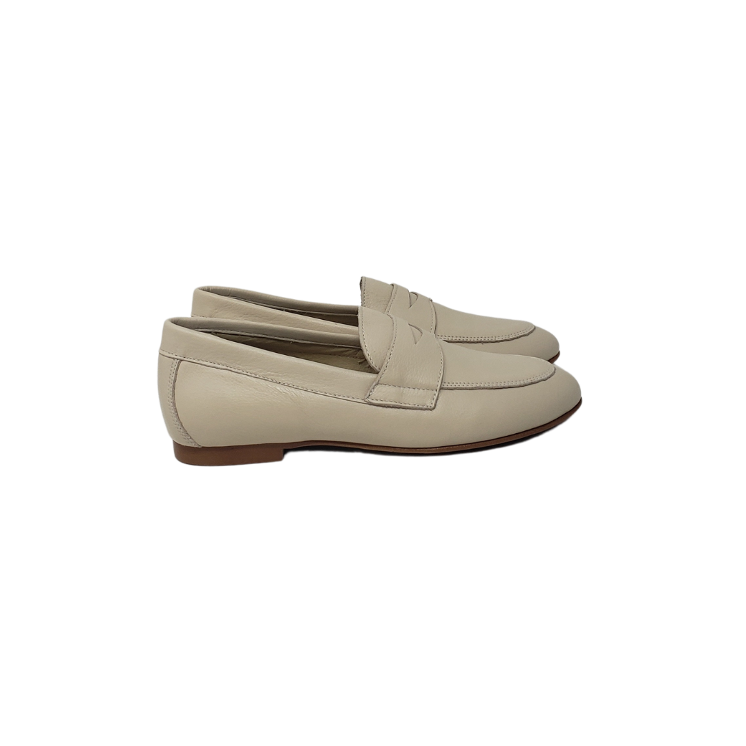 Blublonc Caylee Beige Leather Loafer