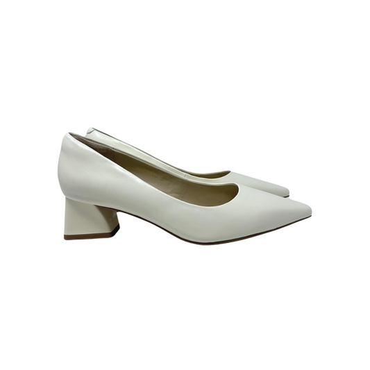 AiciBerllucci Rena1 Ladies Off-White Leather Box Heel