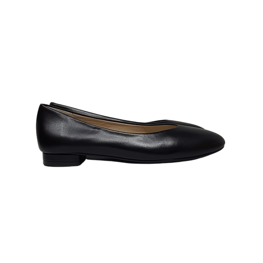 Menina 208 Ladies Black Leather Classy Flat Shoe