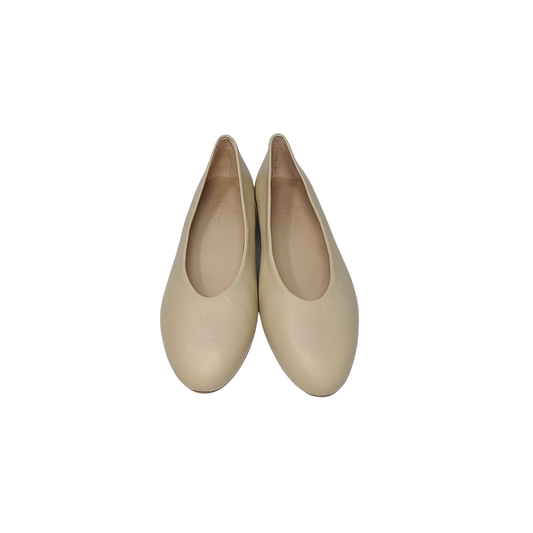 Menina 208 Ladies Beige Leather Classy Flat Shoe