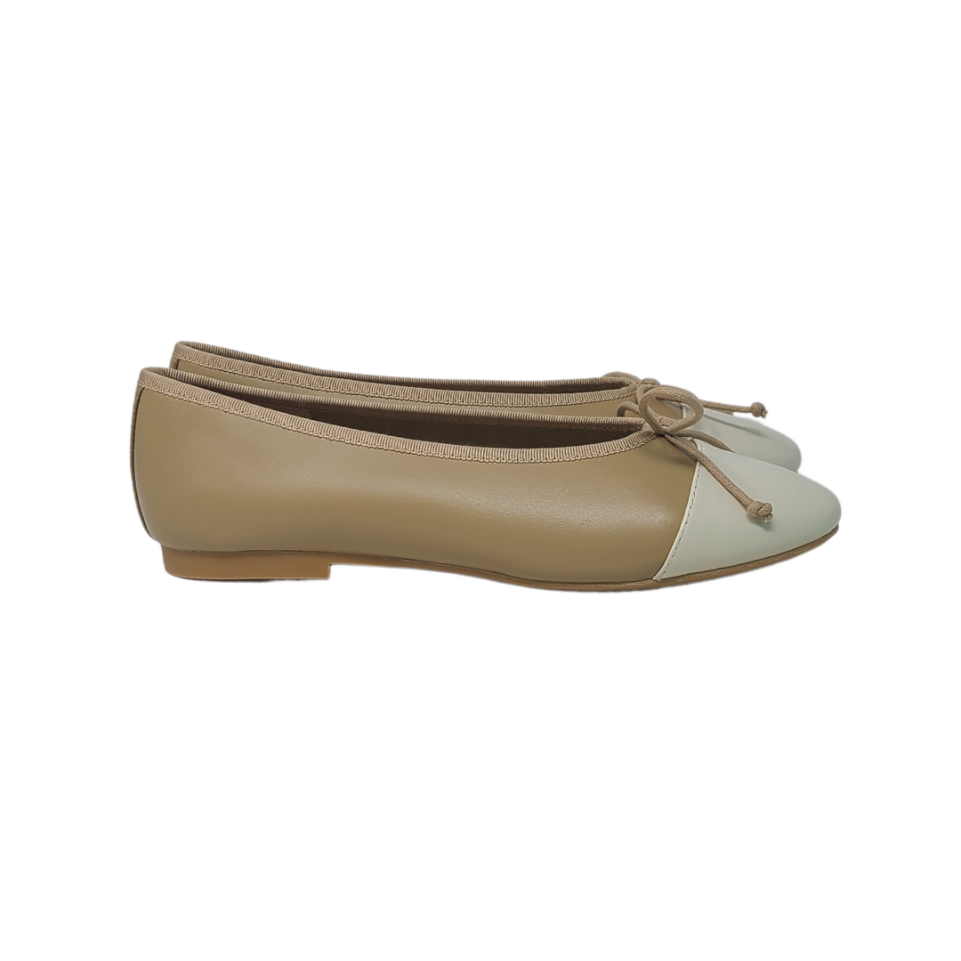 Viviamos Brea Beige Ivory Leather Ballet Flat